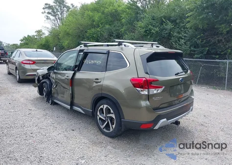 2023 Subaru Forester Touring из США, поврежденный, VIN JF2SKARC6PH400678